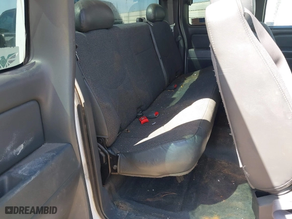 2007 Chevrolet Silverado 1500 Classic Work Truck with VIN 1GCEK19V47Z167973, listed as a IAAI auction lot 41738232 with 1 mi miles. Bid and sale history available at carsss.com. Image 8.