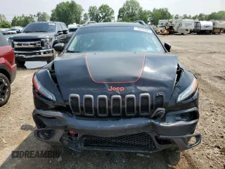 2016 Jeep Cherokee Trailhawk z VIN 1C4PJMBS4GW361188, wystawiony jako Copart lot #59870885 z przebiegiem 112 638 mil mil oraz Czysty tytuł • Clean title. Historia ofert i sprzedaży dostępna na DreamBid. Obrazek 5.