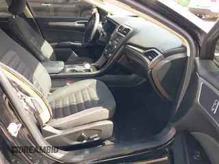 2017 Ford Fusion SE with VIN 3FA6P0H73HR162133, listed as a IAAI auction lot 42242733 with 130,361 mi miles and . Bid and sale history available at DreamBid. Image 5.