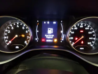 2020 Jeep Compass Latitude with VIN 3C4NJDBB7LT156620, listed as a Copart auction lot 81154344 with 55,098 mi miles and Salvage Title. Bid and sale history available at carsss.com. Image 9.