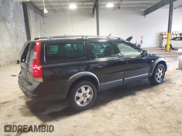 2004 Volvo V70 XC Cross Country with VIN YV1SZ59H641130475, listed as a Copart auction lot 49985455 with 168,328 mi miles and Salvage title. Bid and sale history available at DreamBid. Image 3.
