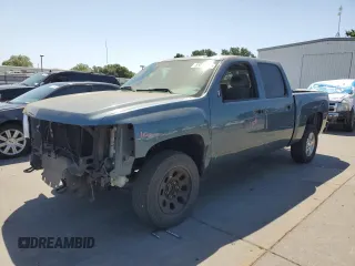 2007 Chevrolet Silverado 1500 Work Truck with VIN 2GCEC13C371552521, listed as a Copart auction lot 55070115 with 241,955 mi miles and Salvage Title. Bid and sale history available at DreamBid. Image 1.