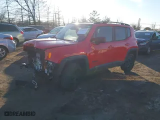 2018 Jeep Renegade Upland Edition with VIN ZACCJBAB0JPH93740, listed as a IAAI auction lot 41705533 with 68,178 mi miles. Bid and sale history available at carsss.com. Image 17.