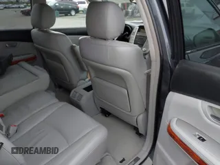 2005 Lexus RX with VIN 2T2GA31U65C040798, listed as a IAAI auction lot 41906233 with 211,026 mi miles. Bid and sale history available at carsss.com. Image 8.