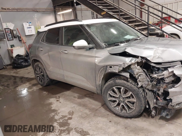 2023 Chevrolet TrailBlazer ACTIV with VIN KL79MSSL0PB015625, listed as a IAAI auction lot 41263182 with 19,229 mi miles and . Bid and sale history available at DreamBid. Image 13.
