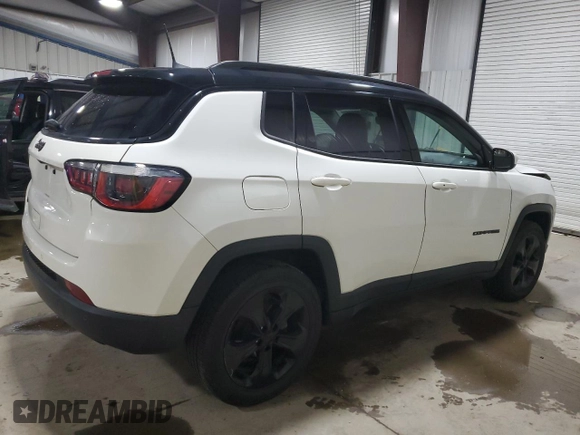 2019 Jeep Compass Altitude z VIN 3C4NJDBB5KT834215, wystawiony jako Copart lot #54130345 z przebiegiem 1 660 mil mil oraz Szkoda całkowita • Salvage title. Historia ofert i sprzedaży dostępna na DreamBid. Obrazek 3.