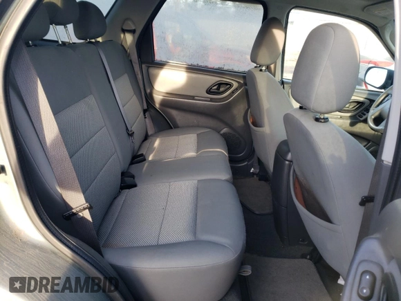 2007 Ford Escape XLT with VIN 1FMYU03Z57KB52674, listed as a Copart auction lot 86279364 with 190,802 mi miles and Salvage Title. Bid and sale history available at carsss.com. Image 11.