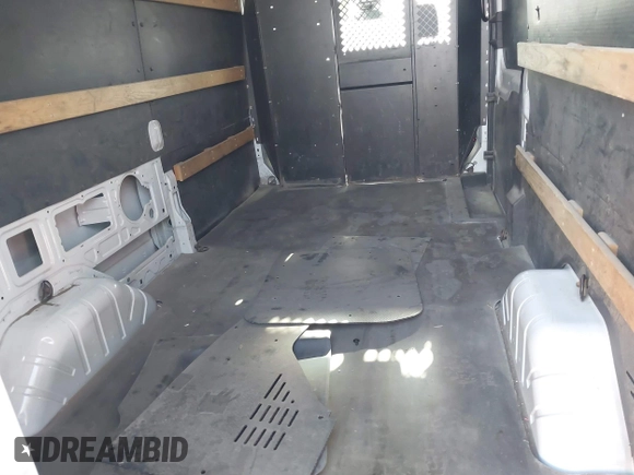 2018 Ford Transit с VIN 1FTYR2XM6JKA64028, выставлен на аукционе IAAI как лот 41094202 с пробегом 245 115 миль миль и . История ставок и продаж доступна на DreamBid. Изображение 8.