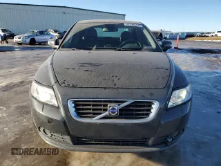 2010 Volvo S40 R-Design with VIN YV1672MH0A2507854, listed as a Copart auction lot 86728594 with 101,883 mi miles and Salvage Title. Bid and sale history available at carsss.com. Image 5.