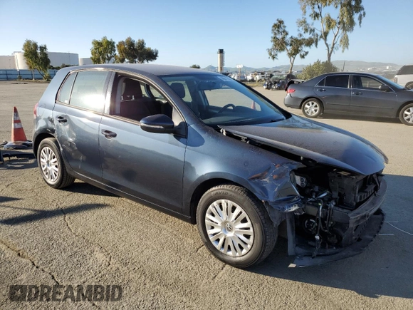 2013 Volkswagen Golf w/Conv & Sunroof with VIN WVWDB7AJ3DW024761, listed as a Copart auction lot 46911325 with 88,262 mi miles and Salvage title. Bid and sale history available at DreamBid. Image 4.