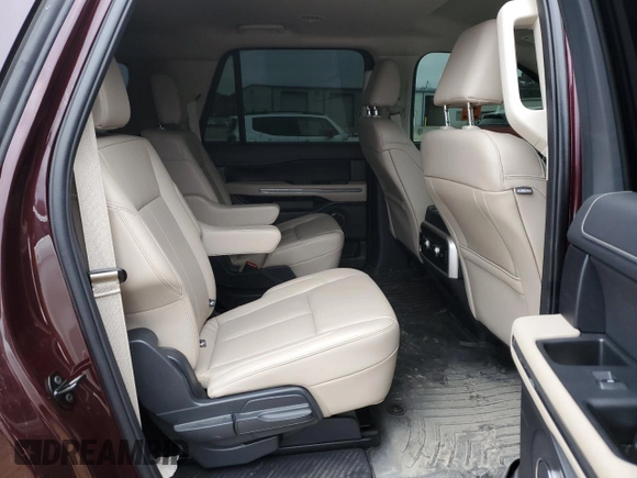 2024 Ford Expedition Max XLT with VIN 1FMJK1H85REA64304, listed as a Copart auction lot 44801765 with 7,635 mi miles and Salvage title. Bid and sale history available at DreamBid. Image 11.