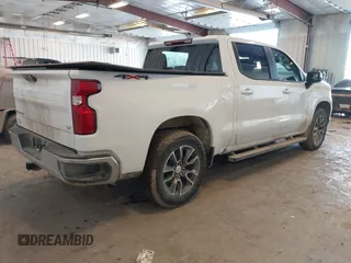 2024 Chevrolet Silverado 1500 LT with VIN 1GCPDKEK6RZ180439, listed as a IAAI auction lot 41602846 with 23,229 mi miles. Bid and sale history available at carsss.com. Image 4.