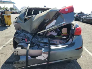 2015 Infiniti Q50 Premium z VIN JN1BV7APXFM335902, wystawiony jako Copart lot #59996905 z przebiegiem 88 893 mil mil oraz Szkoda całkowita • Salvage title. Historia ofert i sprzedaży dostępna na DreamBid. Obrazek 6.