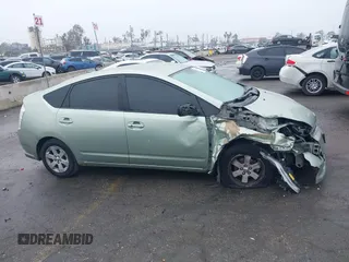 2006 Toyota Prius with VIN JTDKB20U363130444, listed as a IAAI auction lot 41507639 with 141,151 mi miles. Bid and sale history available at carsss.com. Image 13.