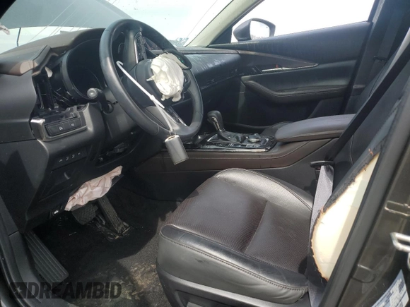 2024 Mazda CX-30 S Premium z VIN 3MVDMBDM1RM630617, wystawiony jako Copart lot #54355095 z przebiegiem 9 634 mil mil oraz Szkoda całkowita • Salvage title. Historia ofert i sprzedaży dostępna na DreamBid. Obrazek 7.