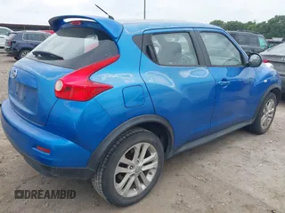 2011 Nissan Juke SV with VIN JN8AF5MR7BT022429, listed as a IAAI auction lot 42085379 with 119,380 mi miles and . Bid and sale history available at carsss.com. Image 4.
