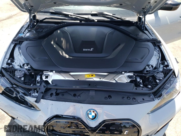 2024 BMW i4 eDrive35 with VIN WBY43AW06RFS94891, listed as a Copart auction lot 57983274 with 1,099 mi miles and Salvage Title. Bid and sale history available at carsss.com. Image 11.