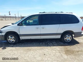 1999 Dodge Caravan SE with VIN 2B4GP44G6XR346771, listed as a IAAI auction lot 41858440 with 1 mi miles. Bid and sale history available at carsss.com. Image 13.