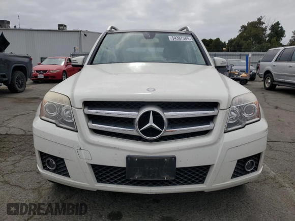2011 Mercedes-Benz GLK 350 with VIN WDCGG5GB8BF561250, listed as a Copart auction lot 54387585 with 141,182 mi miles and Salvage Title. Bid and sale history available at DreamBid. Image 5.