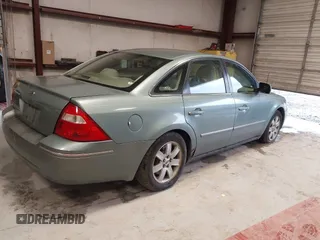 2006 Ford Five Hundred SEL с VIN 1FAFP24196G137352, выставлен на аукционе IAAI как лот 41910085 с пробегом Не указан миль и . История ставок и продаж доступна на DreamBid. Изображение 4.