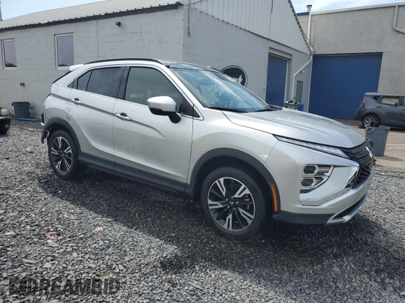 2023 Mitsubishi Eclipse Cross SE z VIN JA4ATWAA7PZ002074, wystawiony jako Copart lot #62300925 z przebiegiem 19 419 mil mil oraz Szkoda całkowita • Salvage title. Historia ofert i sprzedaży dostępna na DreamBid. Obrazek 4.