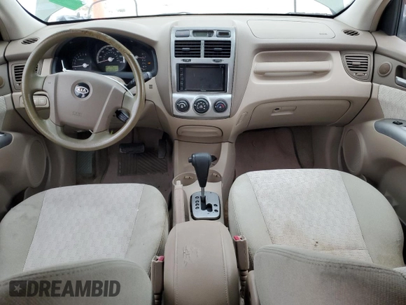 2005 Kia Sportage LX with VIN KNDJE723557062868, listed as a Copart auction lot 41758315 with 184,368 mi miles and Clean Title. Bid and sale history available at carsss.com. Image 8.