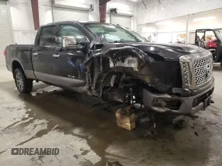 2018 Nissan Titan XD SV with VIN 1N6BA1F40JN536633, listed as a Copart auction lot 43021025 with 62,271 mi miles and Salvage Title. Bid and sale history available at carsss.com. Image 4.