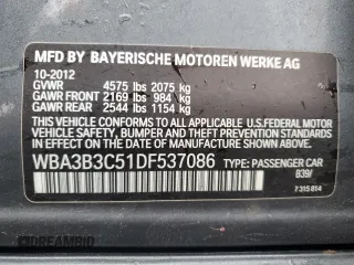 2013 BMW 3 Series 328i xDrive with VIN WBA3B3C51DF537086, listed as a Copart auction lot 53000695 with 231,937 mi miles and Clean Title. Bid and sale history available at carsss.com. Image 12.