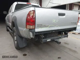 2007 Toyota Tacoma PreRunner with VIN 5TETU62N87Z457176, listed as a IAAI auction lot 41730452 with 211,064 mi miles. Bid and sale history available at carsss.com. Image 6.