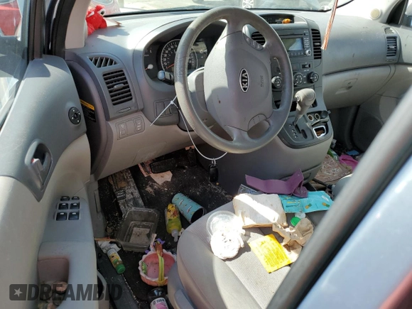 2009 Kia Sedona LX with VIN KNDMB233296314448, listed as a Copart auction lot 75161304 with 0 mi miles and Salvage Title. Bid and sale history available at carsss.com. Image 8.