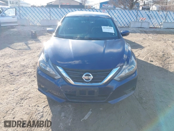 2017 Nissan Altima S z VIN 1N4AL3AP2HN311779, wystawiony jako IAAI lot #41705941 z przebiegiem 46 649 mil mil oraz . Historia ofert i sprzedaży dostępna na DreamBid. Obrazek 12.