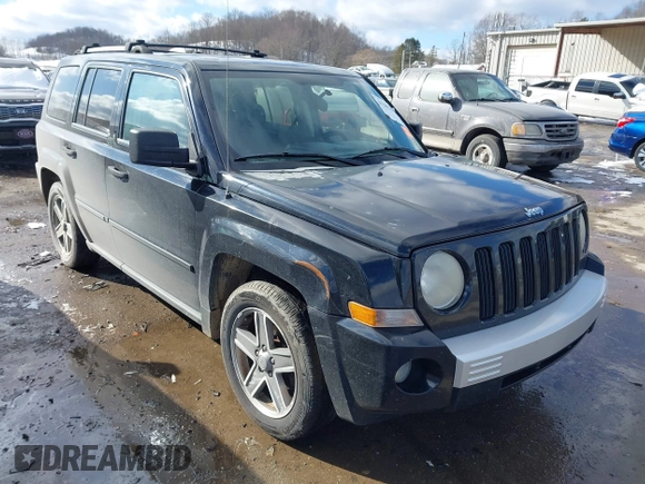 2007 Jeep Patriot Limited с VIN 1J8FF48W77D316919, выставлен на аукционе IAAI как лот 41601000 с пробегом 176 242 миль миль и . История ставок и продаж доступна на DreamBid. Изображение 1.