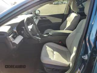 2025 Toyota Camry LE z VIN 4T1DBADK3SU502862, wystawiony jako Copart lot #51853575 z przebiegiem 31 601 mil mil oraz Szkoda całkowita • Salvage title. Historia ofert i sprzedaży dostępna na DreamBid. Obrazek 7.