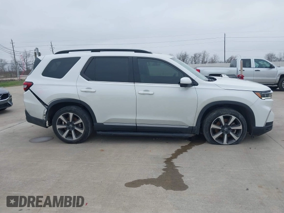 2023 Honda Pilot Elite with VIN 5FNYG1H88PB000855, listed as a IAAI auction lot 41574247 with 47,011 mi miles. Bid and sale history available at carsss.com. Image 13.