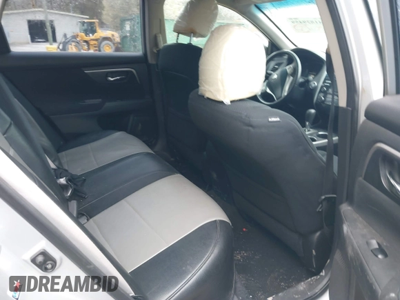 2015 Nissan Altima SL with VIN 1N4AL3AP2FC160905, listed as a IAAI auction lot 41829459 with 119,317 mi miles and . Bid and sale history available at DreamBid. Image 8.