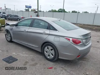 2012 Hyundai Sonata Hybrid with VIN KMHEC4A45CA054605, listed as a IAAI auction lot 42045509 with 188,852 mi miles and . Bid and sale history available at DreamBid. Image 3.