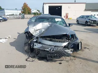 2019 Lexus ES 350 with VIN 58ABZ1B1XKU021657, listed as a IAAI auction lot 40505523 with Not provided miles and . Bid and sale history available at DreamBid. Image 6.