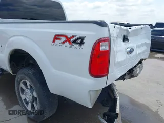 2015 Ford F-250 Lariat с VIN 1FT7W2BT8FED53484, выставлен на аукционе IAAI как лот 42205827 с пробегом 260 598 миль миль и . История ставок и продаж доступна на DreamBid. Изображение 20.
