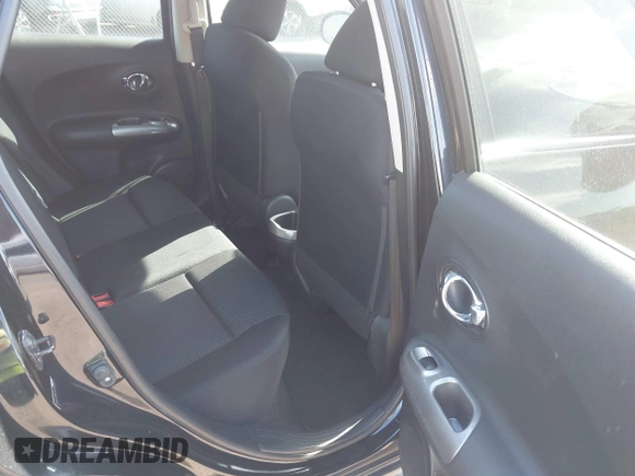 2011 Nissan Juke SL with VIN JN8AF5MR7BT006831, listed as a IAAI auction lot 41861371 with 84,926 mi miles. Bid and sale history available at carsss.com. Image 8.