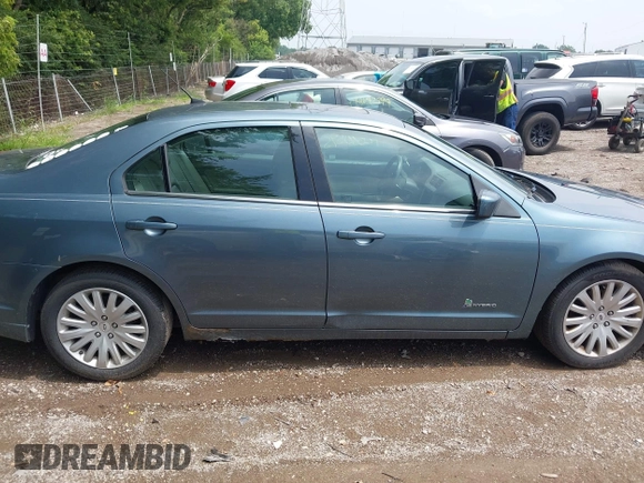 2011 Ford Fusion Hybrid with VIN 3FADP0L37BR302056, listed as a IAAI auction lot 42680595 with 276,846 mi miles and . Bid and sale history available at DreamBid. Image 13.