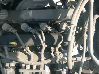 2011 Ford Escape XLT с VIN 1FMCU9D78BKC39019, выставлен на аукционе IAAI как лот 41903813 с пробегом 226 401 миль миль и . История ставок и продаж доступна на DreamBid. Изображение 19.