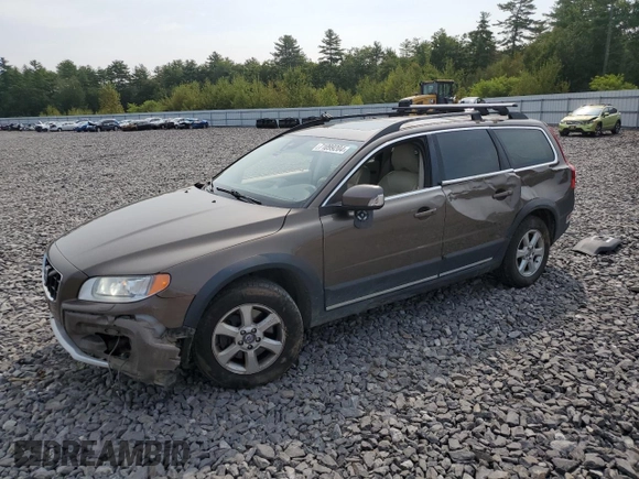 2013 Volvo XC70 3.2L with VIN YV4940BZ6D1168035, listed as a Copart auction lot 71099204 with 132,360 mi miles and Salvage Title. Bid and sale history available at DreamBid. Image 1.