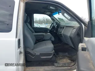 2013 Ford F-250 XL with VIN 1FT7X2B60DEB53722, listed as a IAAI auction lot 41890186 with 236,994 mi miles and . Bid and sale history available at DreamBid. Image 5.