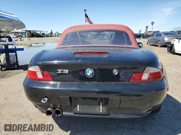 2000 BMW Z3 2.5 z VIN 4USCH9341YLF86451, wystawiony jako Copart lot #49142145 z przebiegiem 229 846 mil mil oraz Szkoda całkowita • Salvage title. Historia ofert i sprzedaży dostępna na DreamBid. Obrazek 6.