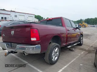2017 Ram 1500 SLT z VIN 1C6RR6TT8HS551192, wystawiony jako IAAI lot #42267442 z przebiegiem 201 423 mil mil oraz . Historia ofert i sprzedaży dostępna na DreamBid. Obrazek 4.