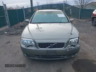 2006 Volvo S80 with VIN YV1TS592361444561, listed as a IAAI auction lot 41569509 with 147,917 mi miles. Bid and sale history available at carsss.com. Image 12.
