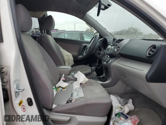 2008 Toyota RAV4 with VIN JTMZD33V986075082, listed as a Copart auction lot 48546195 with 0 mi miles and Salvage Title. Bid and sale history available at carsss.com. Image 7.