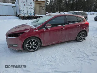 2015 Ford Focus SE with VIN 1FADP3K24FL376887, listed as a Copart auction lot 43715265 with 111,483 mi miles and Salvage Title. Bid and sale history available at carsss.com. Image 1.