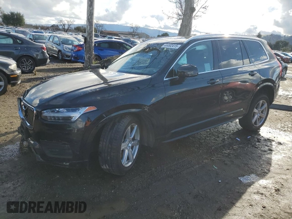 2022 Volvo XC90 Momentum with VIN YV4102PK5N1779708, listed as a Copart auction lot 44492415 with 52,554 mi miles and Salvage Title. Bid and sale history available at carsss.com. Image 1.