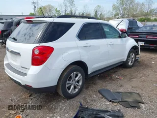 2013 Chevrolet Equinox LT with VIN 2GNALDEK1D1268330, listed as a IAAI auction lot 42118591 with 104,277 mi miles. Bid and sale history available at carsss.com. Image 4.